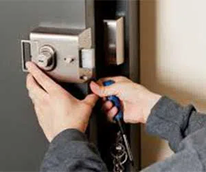 Gold Locksmith Store Algonquin, IL 847-416-0334 - commercial-locksmith-service